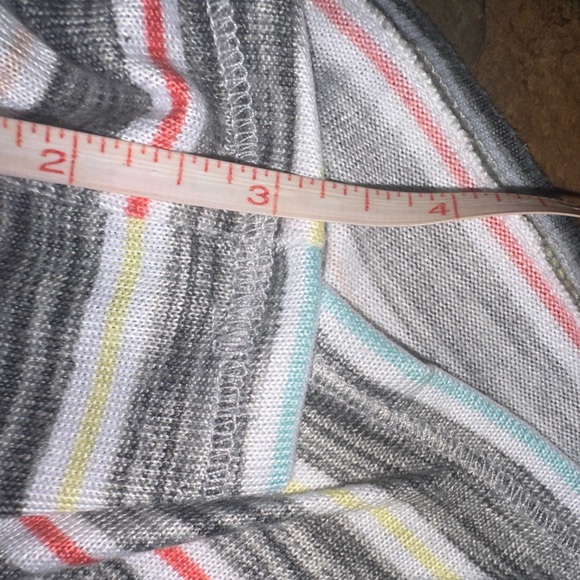 Secret Treasures Women’s Gray Striped Pocketed Lounge Shorts Size Small - Picture 7 of 9